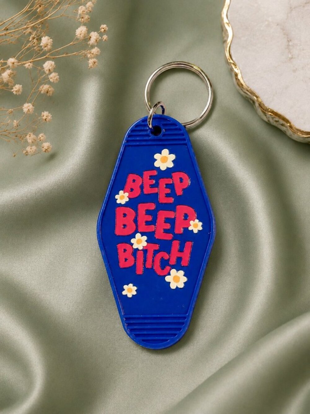 NWT Girly Retro Motel Keychain | Funny & Sassy Key Charm